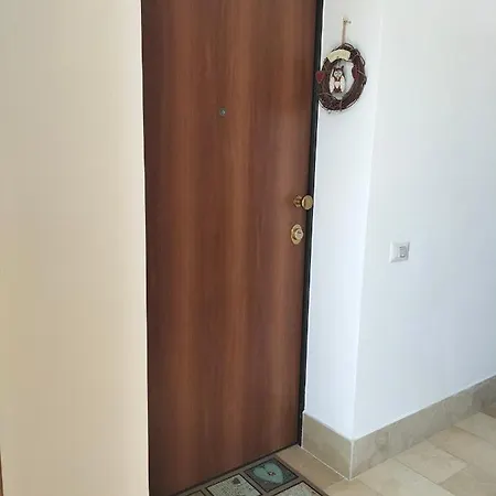 Hola